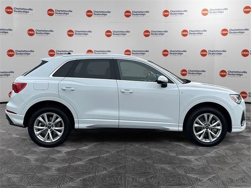 Used 2024 Audi Q3 2.0T Premium image 6