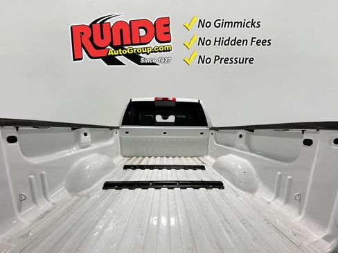 Used 2015 Chevrolet Silverado 2500 LTZ w/ LTZ Plus Package image 15