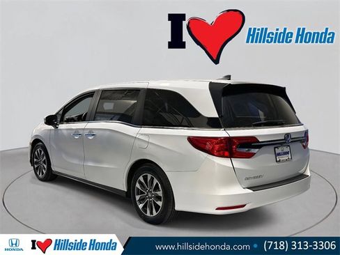 Certified 2023 Honda Odyssey EX-L image 2
