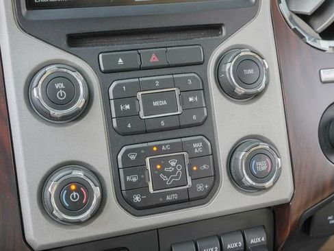 Used 2014 Ford F350 Lariat w/ Lariat Ultimate Package AWD/4WD image 50