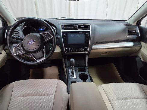 Used 2019 Subaru Outback 2.5i Premium AWD/4WD image 29