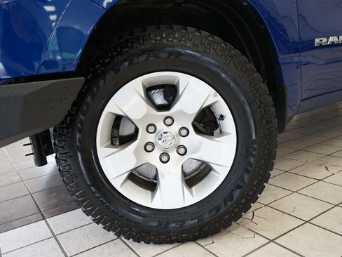 Used 2019 RAM 1500 Big Horn AWD/4WD image 50