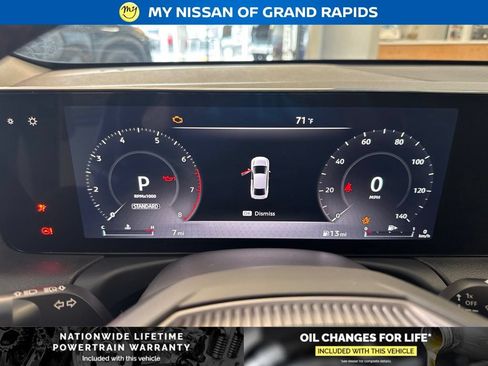 New 2026 Nissan Sentra SR w/ Floor Mat Package FWD image 16