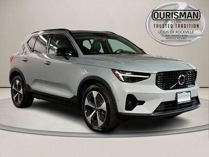 Used 2026 Volvo XC40 B5 Plus w/ Protection Package Premier