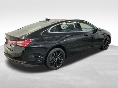 Used 2024 Chevrolet Malibu LT w/ Midnight Edition image 7