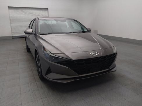 Used 2023 Hyundai Elantra SEL w/ Convenience Package FWD image 14