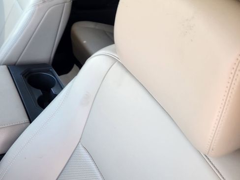 Used 2024 Ford Expedition Max XLT image 15