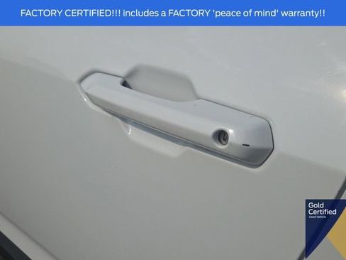 Used 2025 Ford Mustang Premium RWD image 21