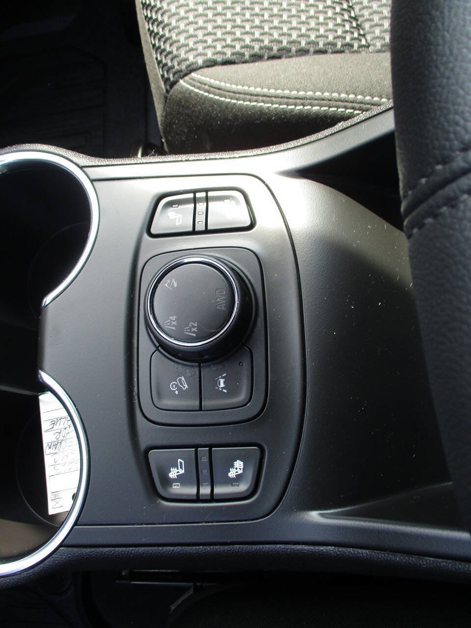Used 2023 GMC Terrain SLE w/ Driver Convenience Package AWD/4WD image 18