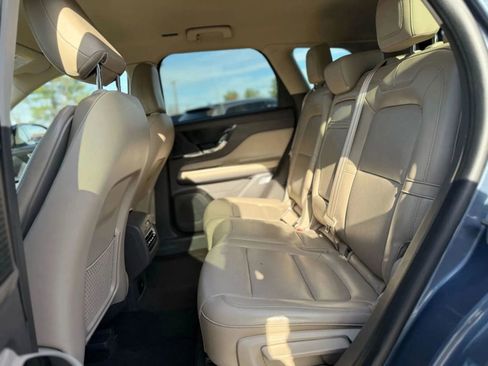 Used 2022 Lincoln Corsair AWD w/ Equipment Group 101A image 11