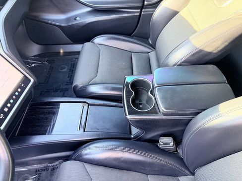 Used 2018 Tesla Model S 75D AWD/4WD image 15
