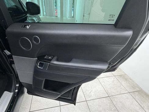 Used 2018 Land Rover Range Rover Sport HSE Dynamic AWD/4WD image 18