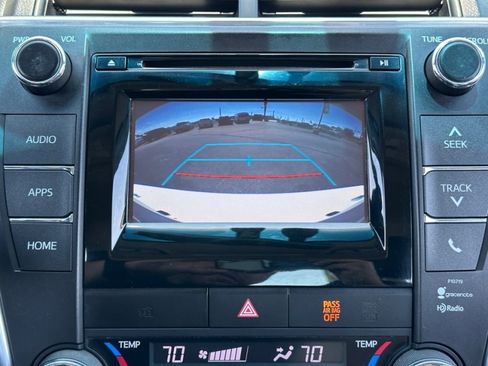 Used 2015 Toyota Camry XLE FWD image 25