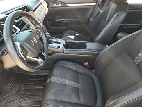 Used 2020 Honda Civic Sport image 9