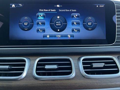 Certified 2024 Mercedes-Benz GLS 450 4MATIC image 39