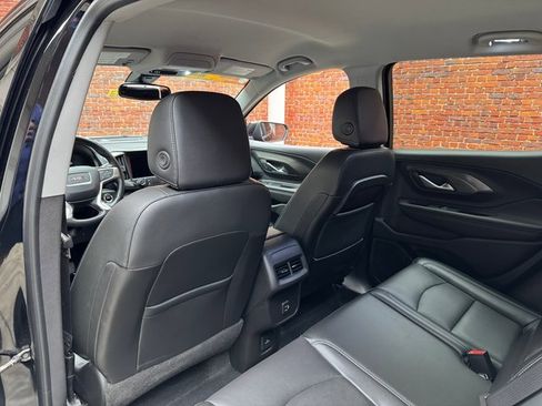 Used 2022 GMC Terrain SLT w/ Tech Package image 24