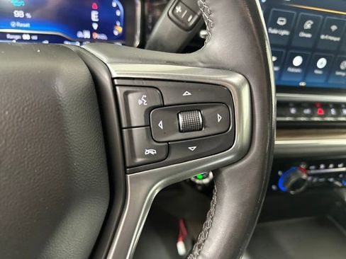 Used 2024 Chevrolet Silverado 2500 LT w/ Convenience Package image 16