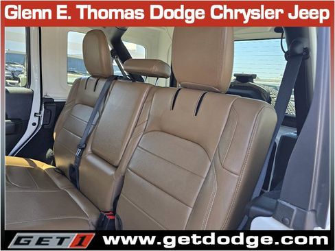 Used 2023 Jeep Wrangler Unlimited Sahara w/ Cold Weather Group AWD/4WD image 27