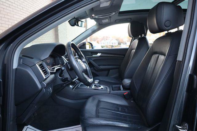 Used 2018 Audi Q5 2.0T Premium Plus w/ Premium Plus Package AWD/4WD image 18