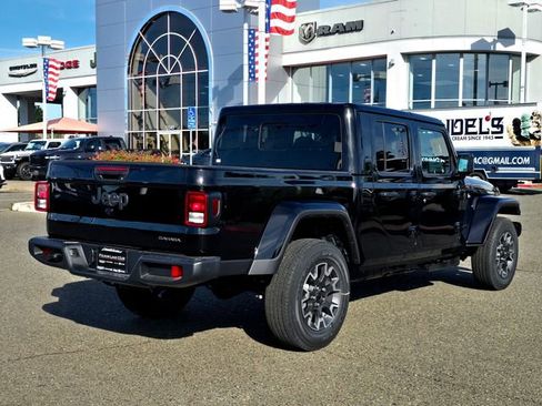 New 2026 Jeep Gladiator Mojave AWD/4WD image 4