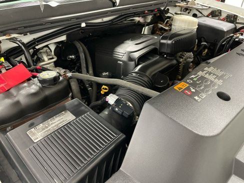 Used 2014 Chevrolet Silverado 3500 W/T image 44