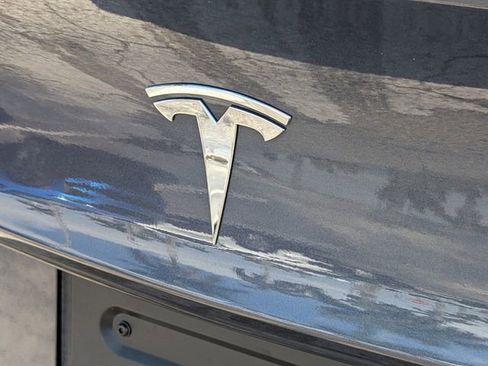 Used 2023 Tesla Model 3 Standard Range image 15