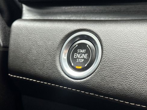 Used 2021 Cadillac Escalade ESV Sport w/ Driver Assist Tech Package image 6