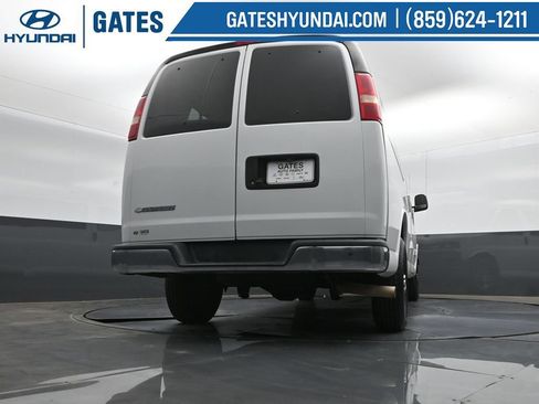 Used 2019 Chevrolet Express 3500 LT w/ LT Preferred Equipment Group RWD image 25