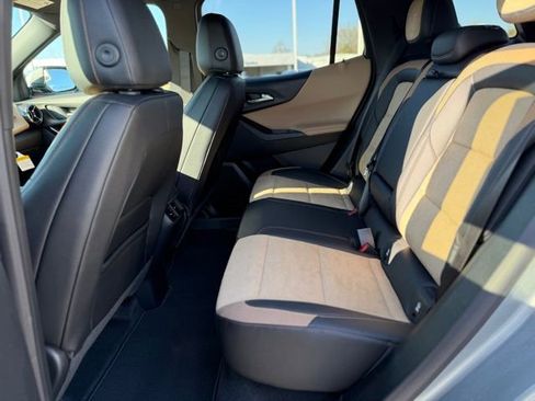 New 2026 Chevrolet Equinox ACTIV FWD image 19