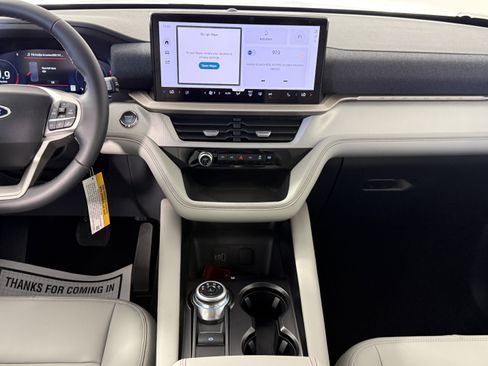 New 2026 Ford Explorer Active w/ Active Comfort Package RWD image 12