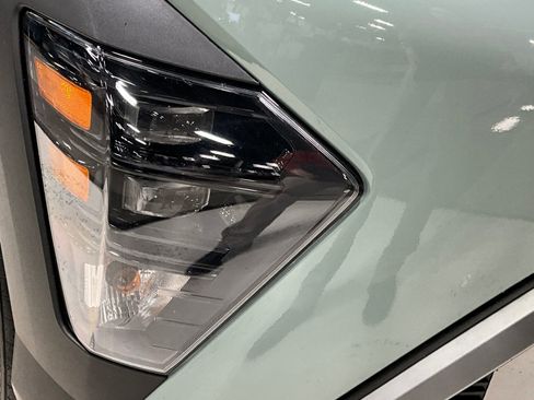 Used 2025 Hyundai Kona SEL image 26