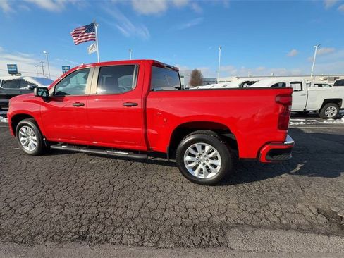 Used 2022 Chevrolet Silverado 1500 Custom image 5