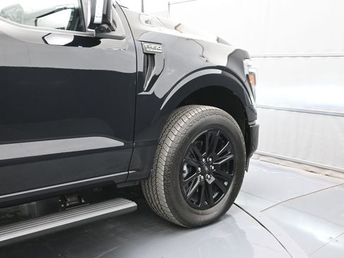 Used 2025 Ford F150 Platinum w/ FX4 Off-Road Package image 48