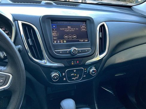 Certified 2022 Chevrolet Equinox LT image 10
