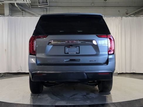 Used 2023 GMC Yukon SLT w/ SLT Luxury Package image 7