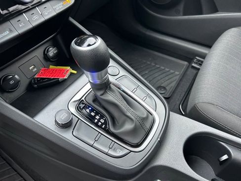 Certified 2022 Hyundai Kona SEL w/ Winter Weather Package image 23