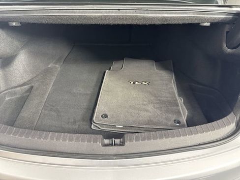 Used 2017 Acura TLX 2.4L image 32