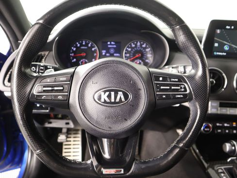 Used 2020 Kia Stinger GT-Line w/ Sun & Sound Package image 3