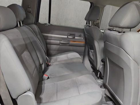 Used 2009 Chrysler Aspen Limited image 20