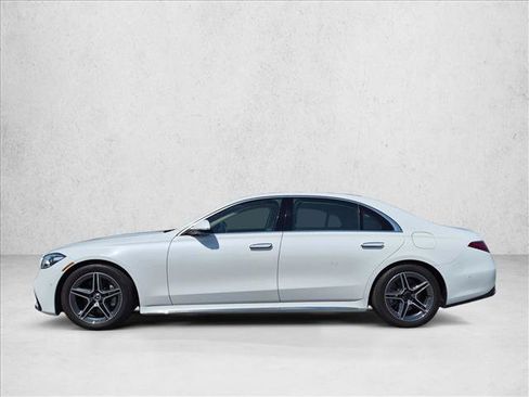 Used 2024 Mercedes-Benz S 580e 4MATIC Sedan image 8