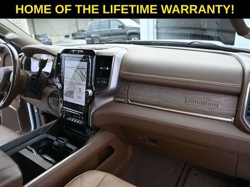 Used 2022 RAM 3500 Limited AWD/4WD image 53