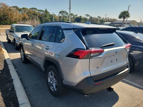 Certified 2023 Toyota RAV4 XLE w/ Convenience Package image 8