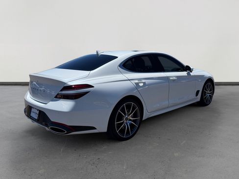 Used 2026 Genesis G70 2.5T Prestige RWD image 5