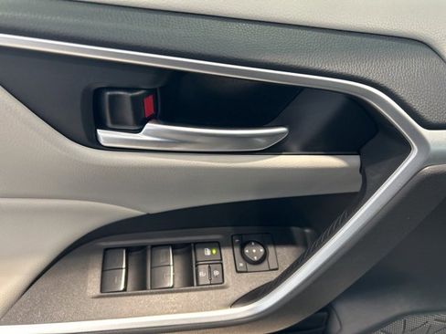 New 2025 Toyota RAV4 XLE image 9