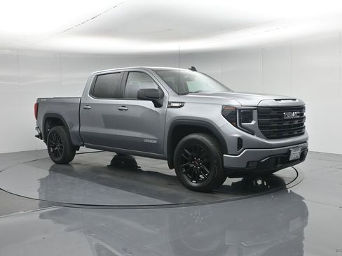 Used 2023 GMC Sierra 1500 Elevation AWD/4WD image 27