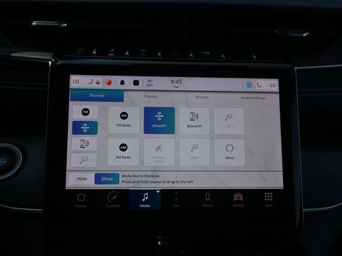 Used 2023 Jeep Grand Cherokee Limited image 29