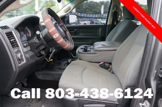 Used 2013 RAM 2500 Tradesman w/ Chrome Appearance Group AWD/4WD image 6
