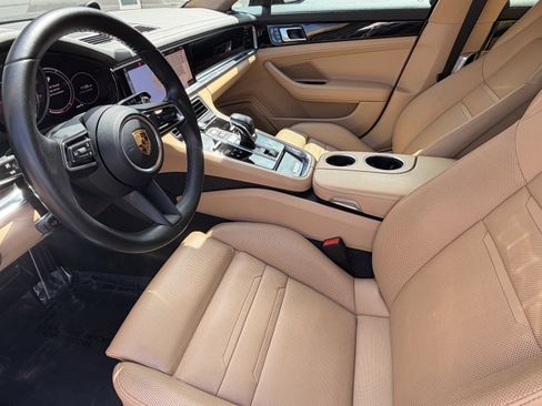 Certified 2021 Porsche Panamera 4S AWD/4WD image 4