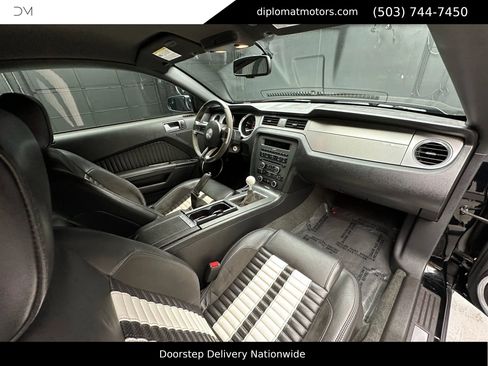 Used 2012 Ford Mustang Shelby GT500 w/ SVT Performance Pkg image 21