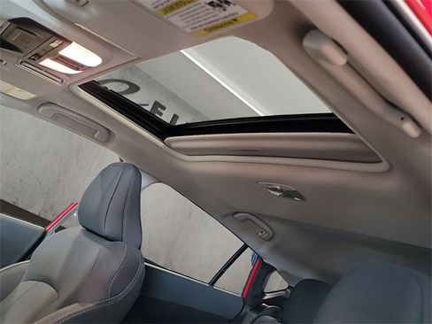 Certified 2025 Subaru Crosstrek 2.0i Premium image 10